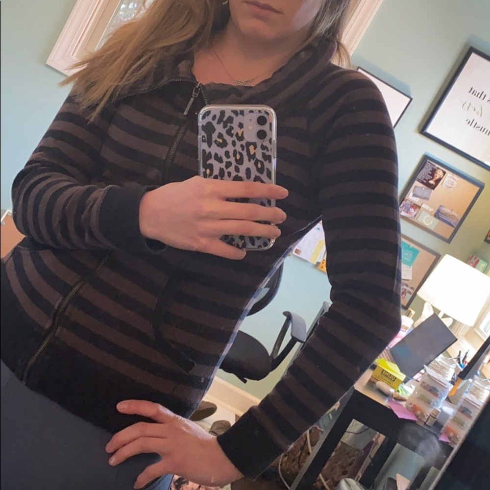 Calvin Klein zip top